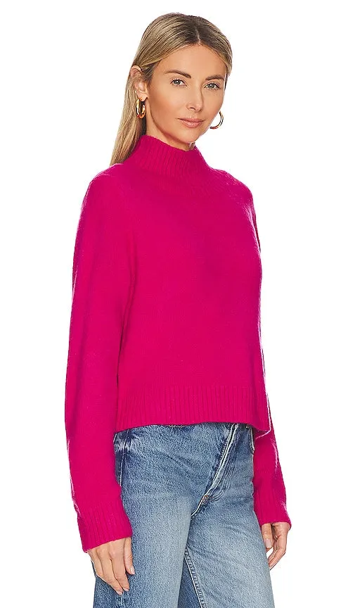 525 Ria Pullover in Fuchsia