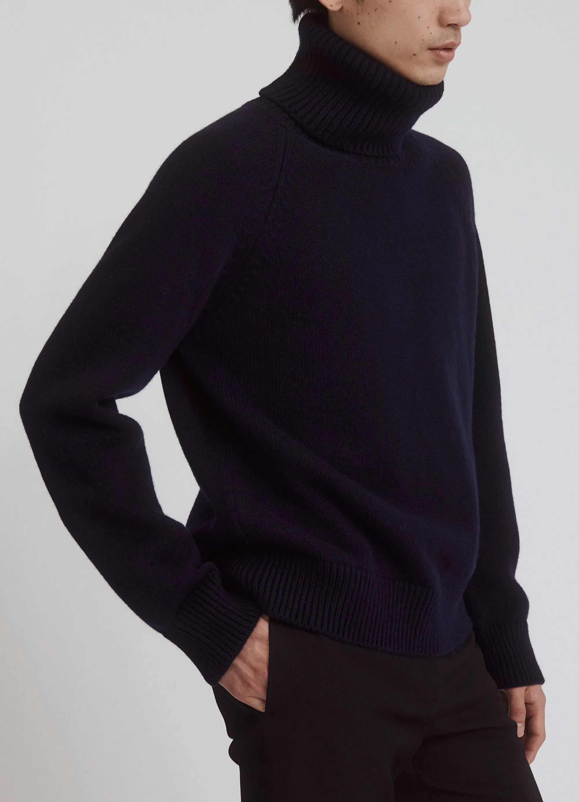 Mens Balla Slouch Rollneck in Navy