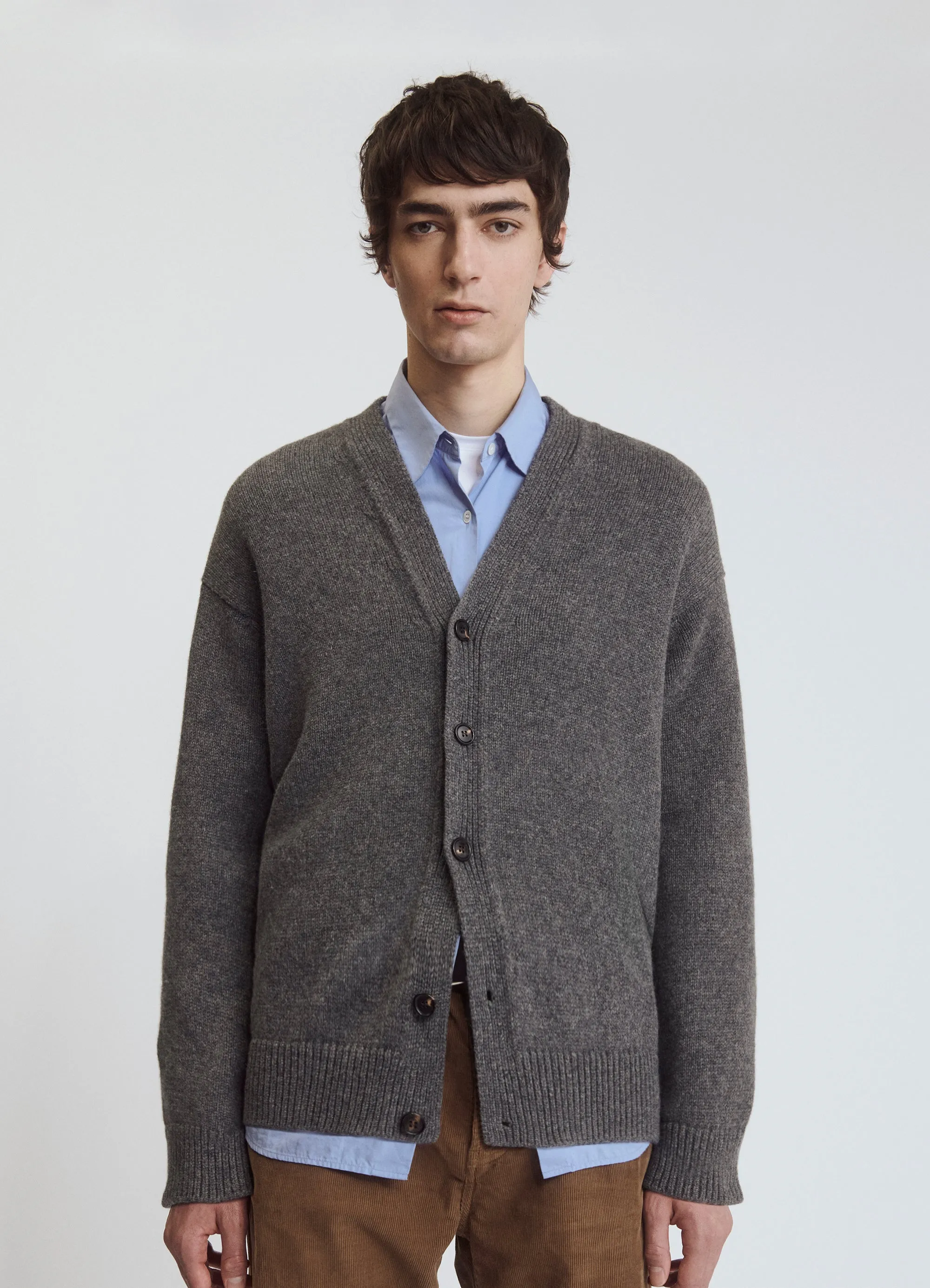 Mens Maura V-neck Cardigan in Derby Grey