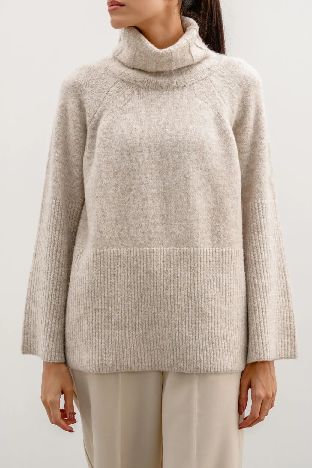 MOROCCO RIB SLEEVE SWEATER