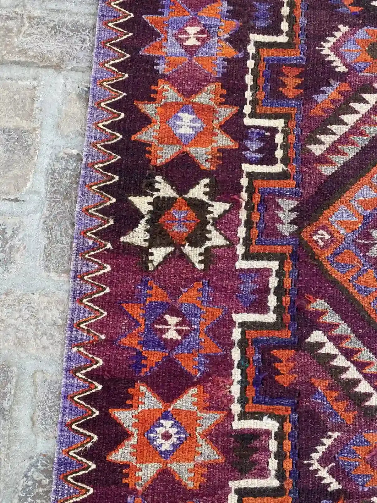Vibrant 4'6 x 9'4 Afghan Kilim Rug - Bold Tribal Patterns